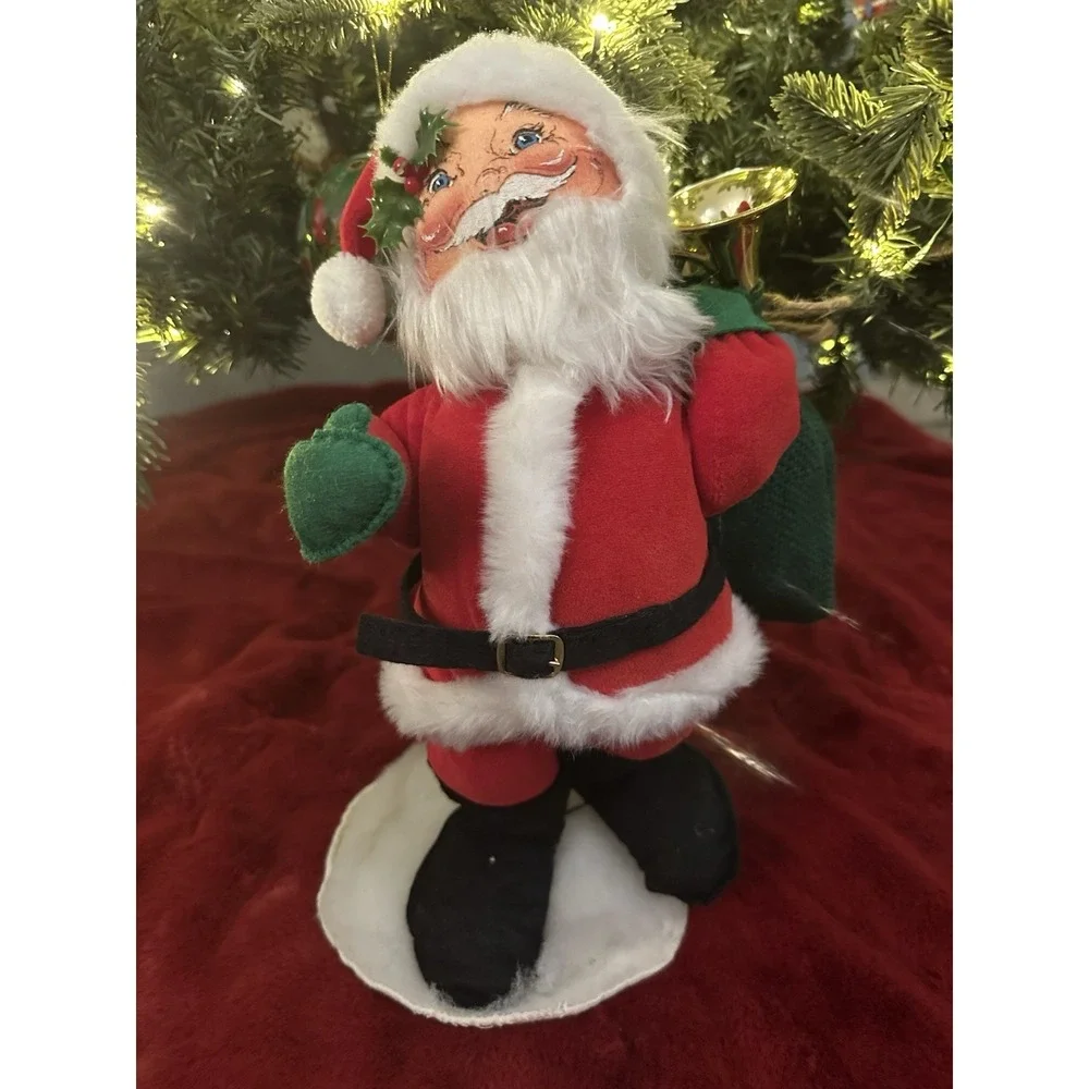 Annalee doll santa